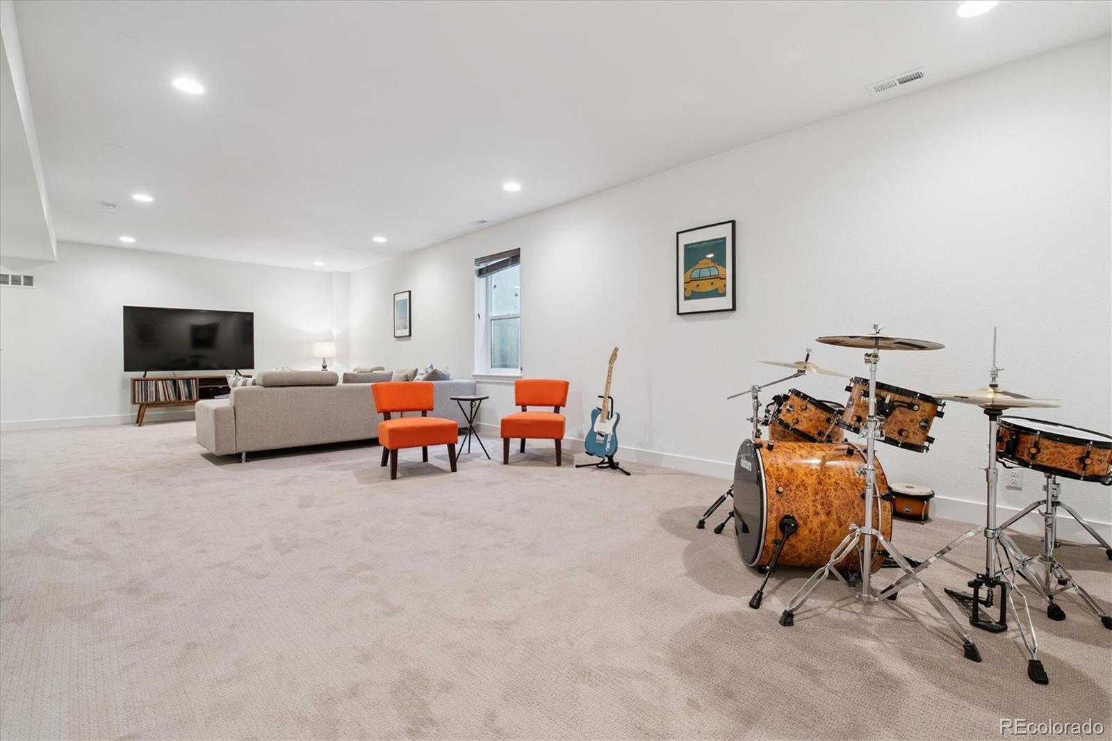 MLS Image #29 for 11466 e 27th avenue,denver, Colorado