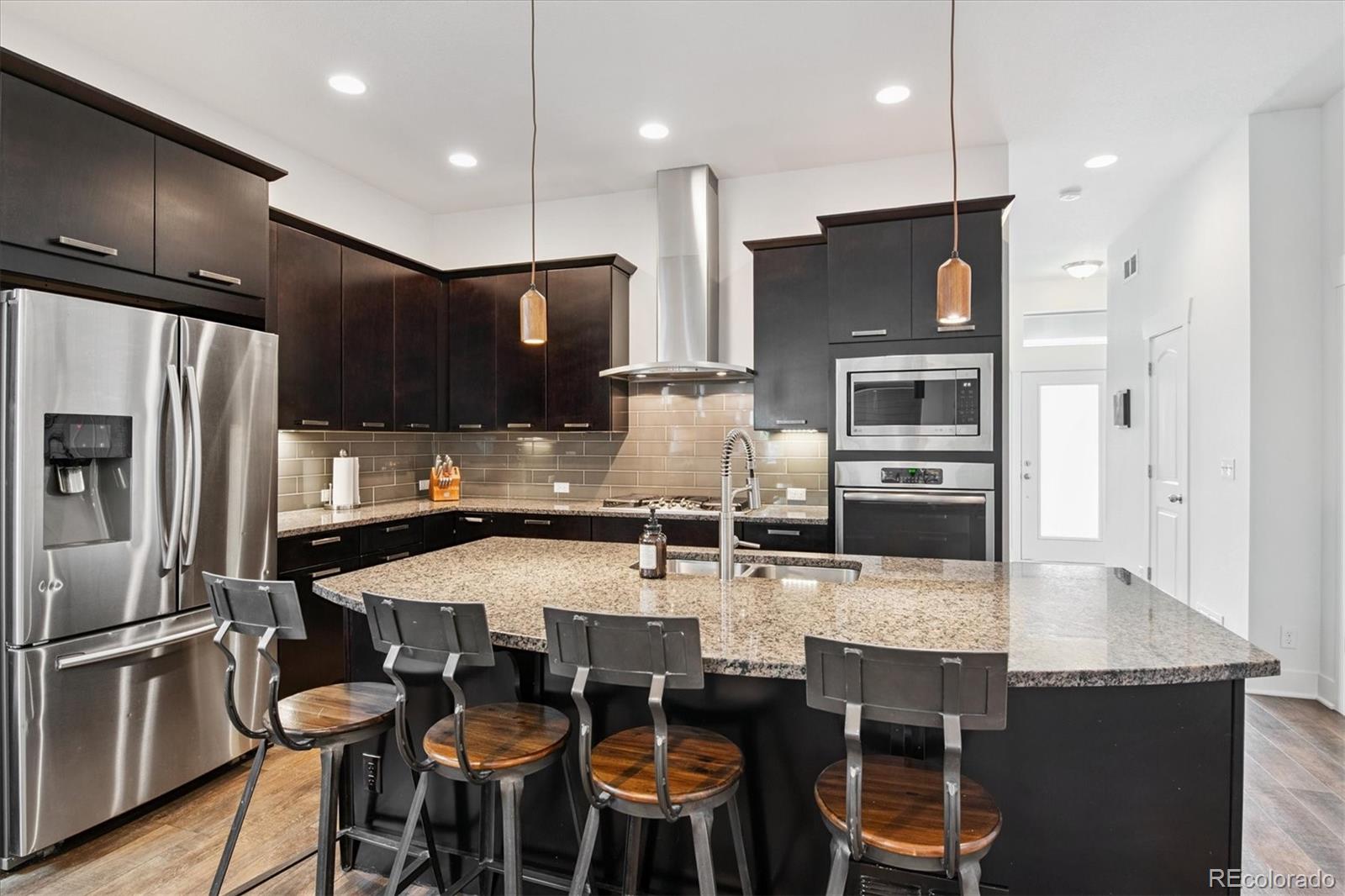 MLS Image #8 for 11466 e 27th avenue,denver, Colorado