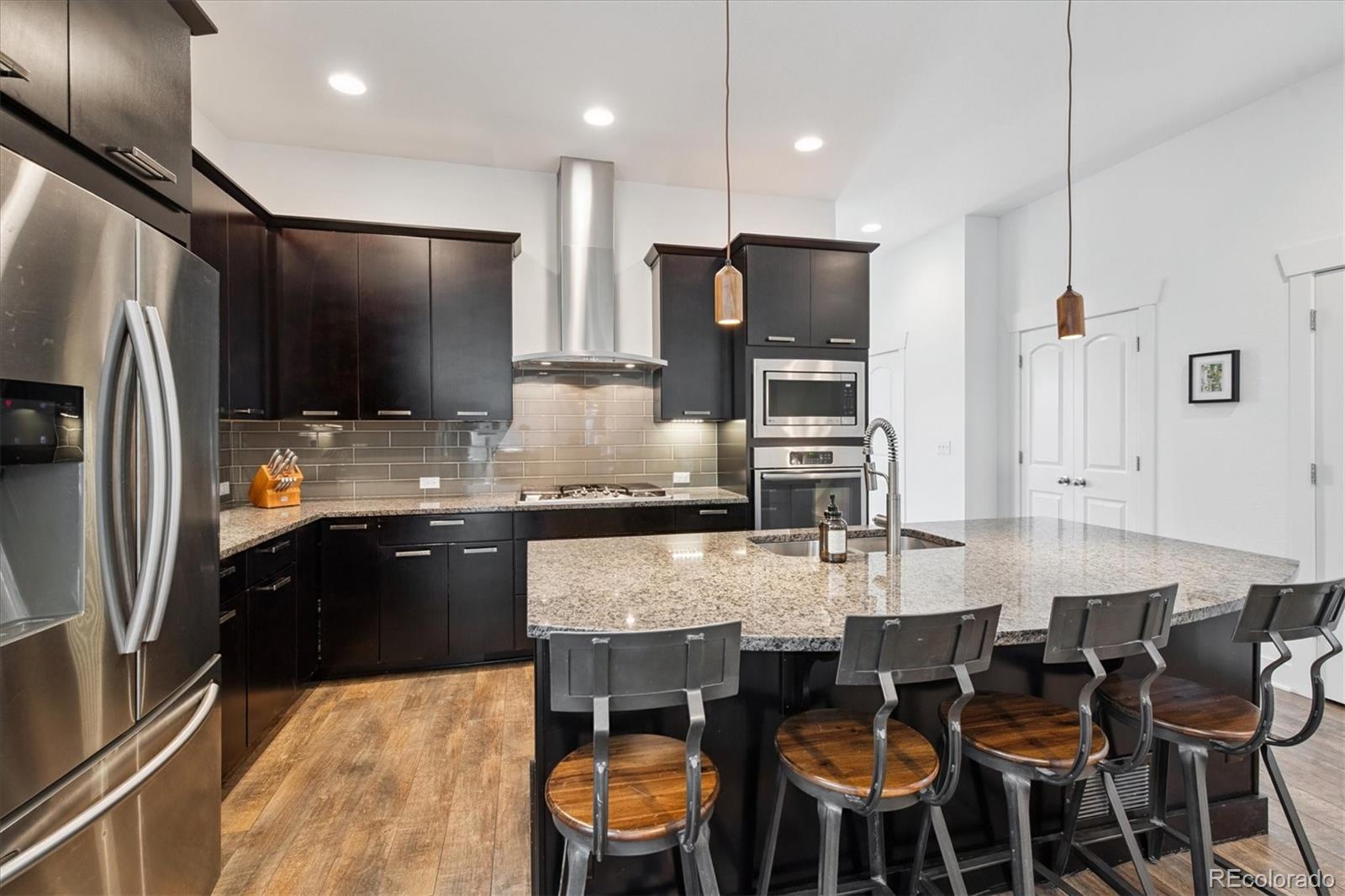 MLS Image #9 for 11466 e 27th avenue,denver, Colorado