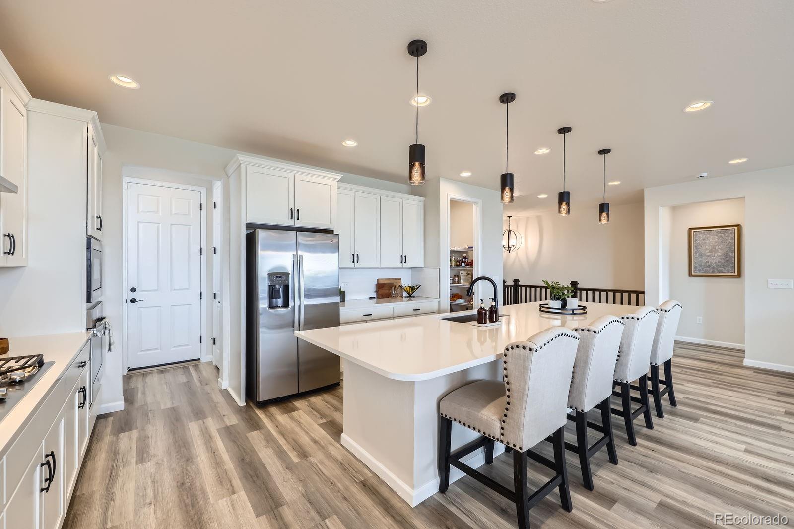 MLS Image #7 for 5134  queen court,arvada, Colorado