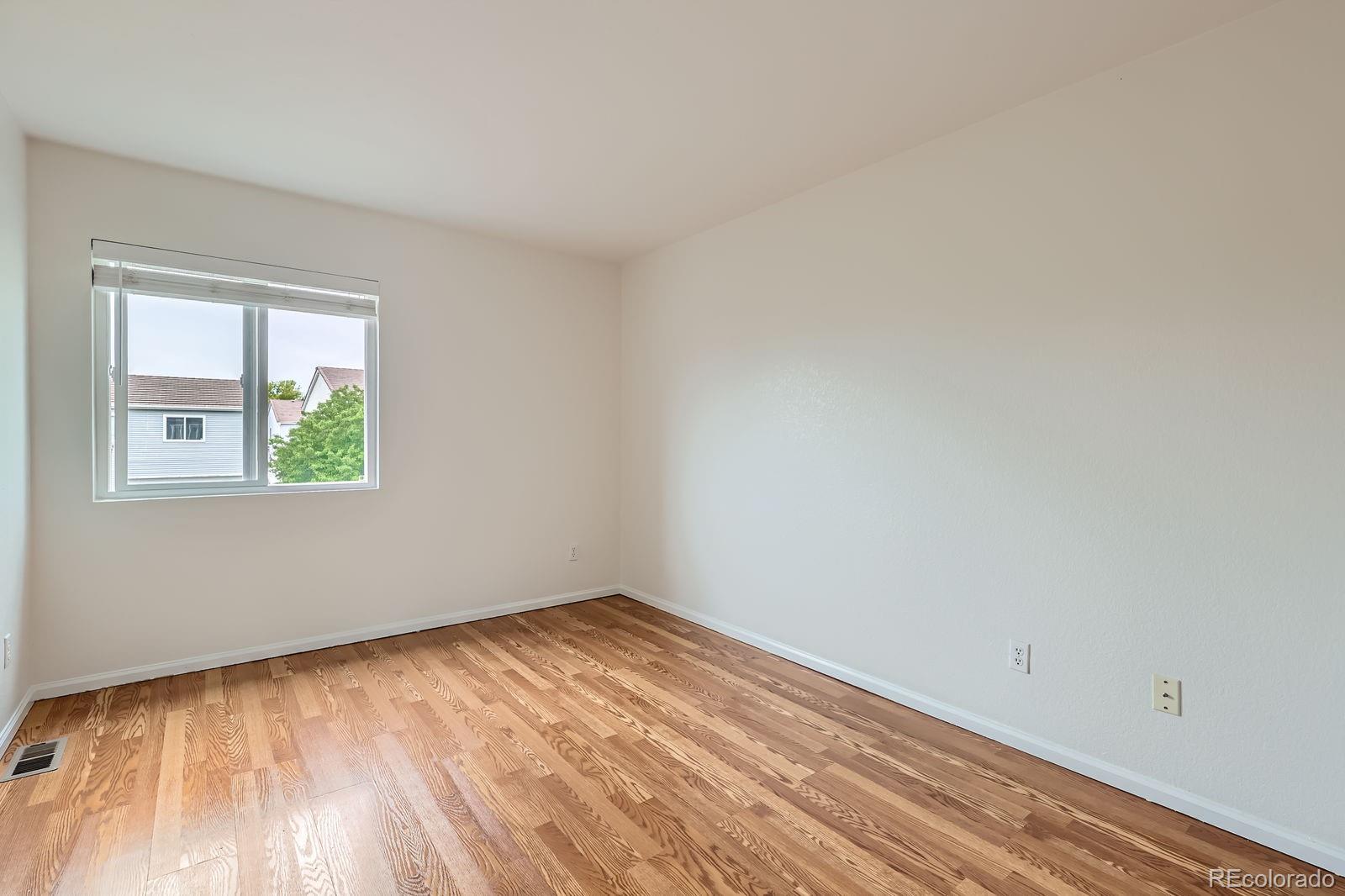 MLS Image #25 for 5120  perth street,denver, Colorado