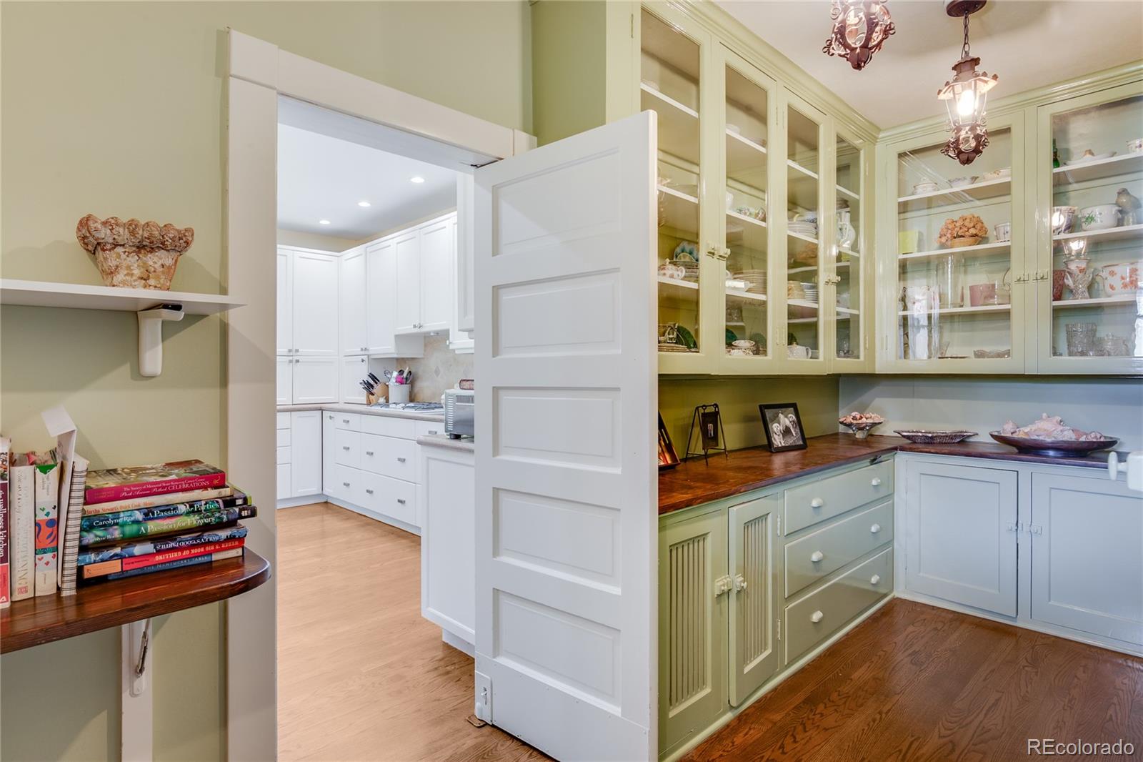 MLS Image #35 for 199  lafayette street,denver, Colorado