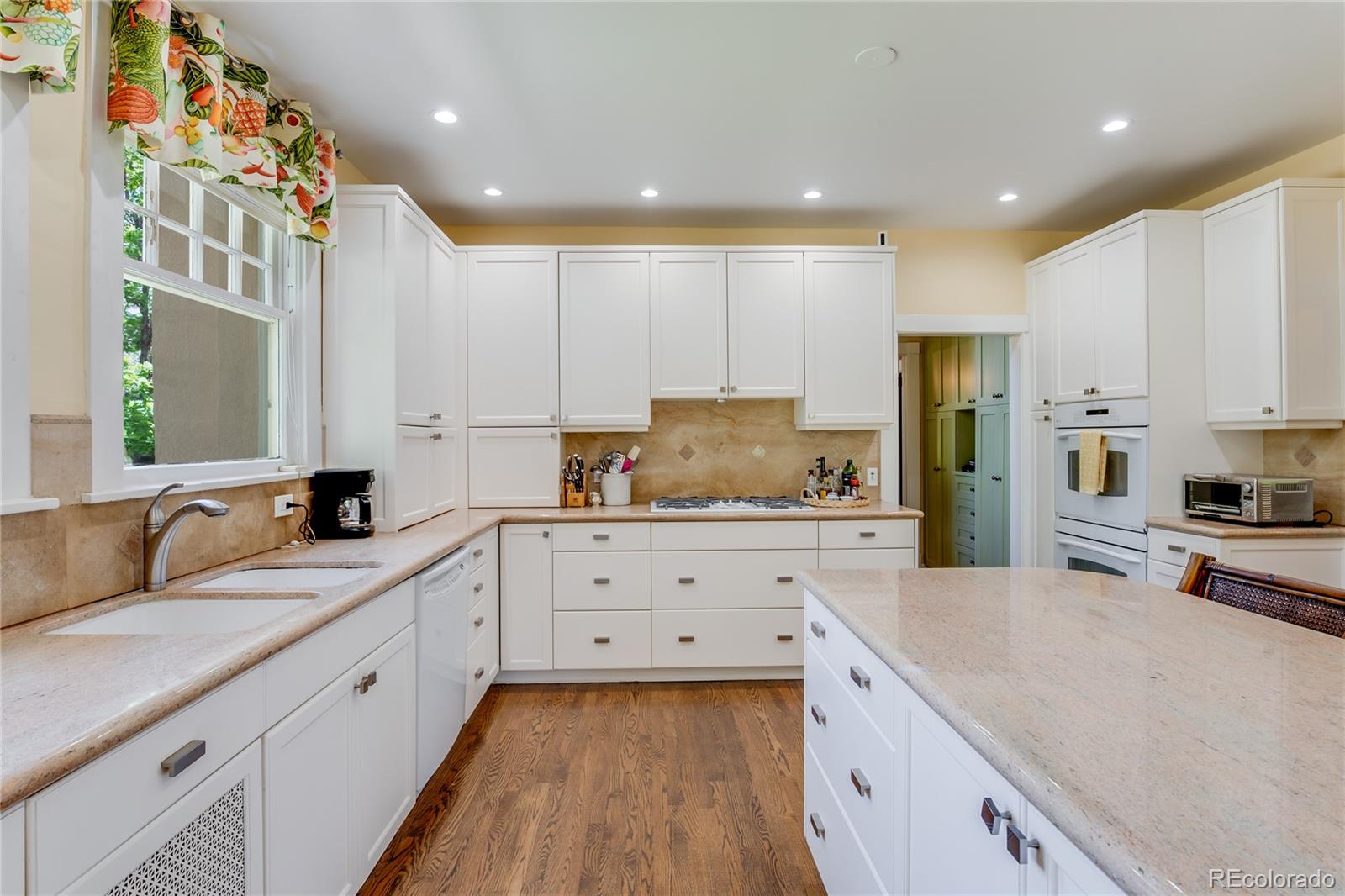 MLS Image #39 for 199  lafayette street,denver, Colorado