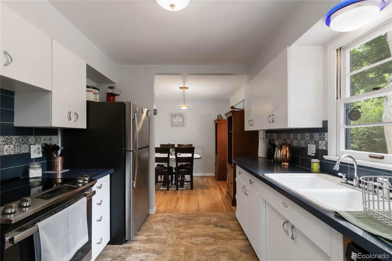 MLS Image #12 for 3317 w belmont avenue,littleton, Colorado