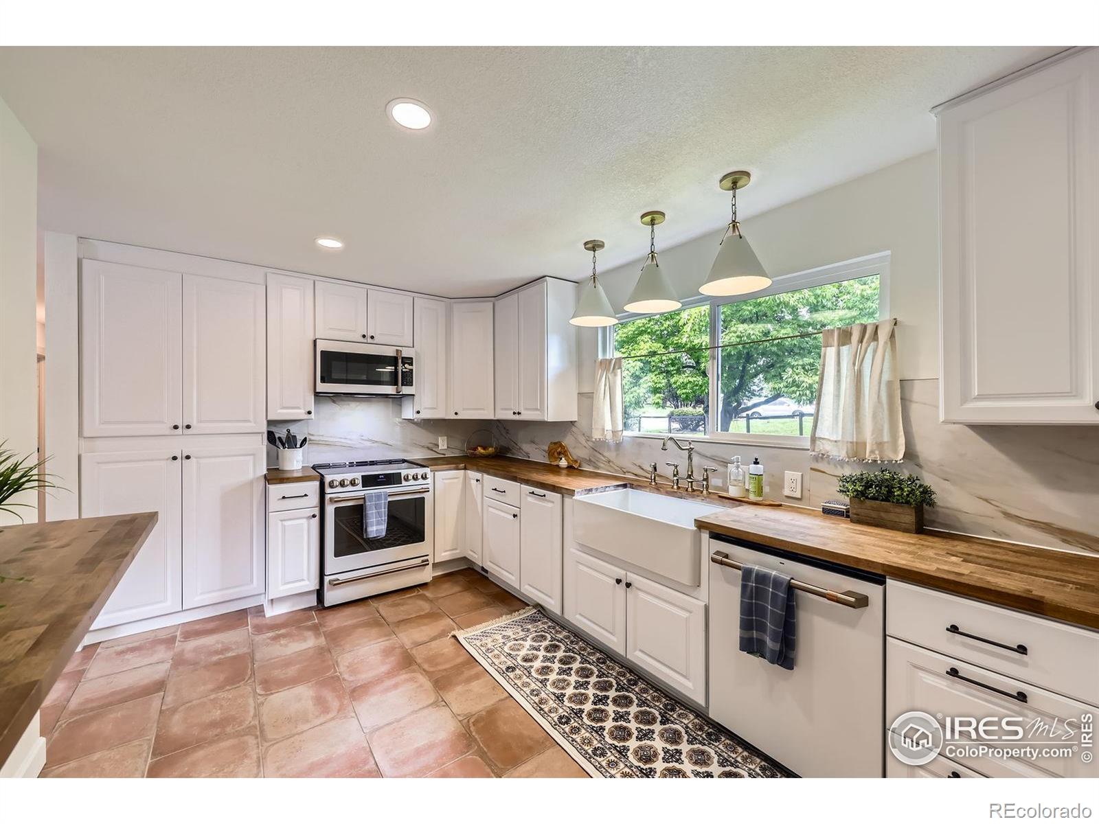 MLS Image #10 for 7442  jay court,arvada, Colorado