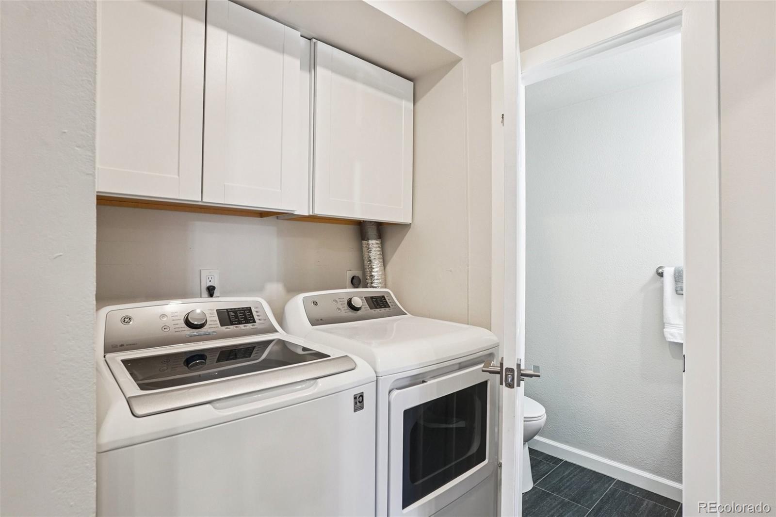 MLS Image #17 for 7995 e mississippi avenue,denver, Colorado