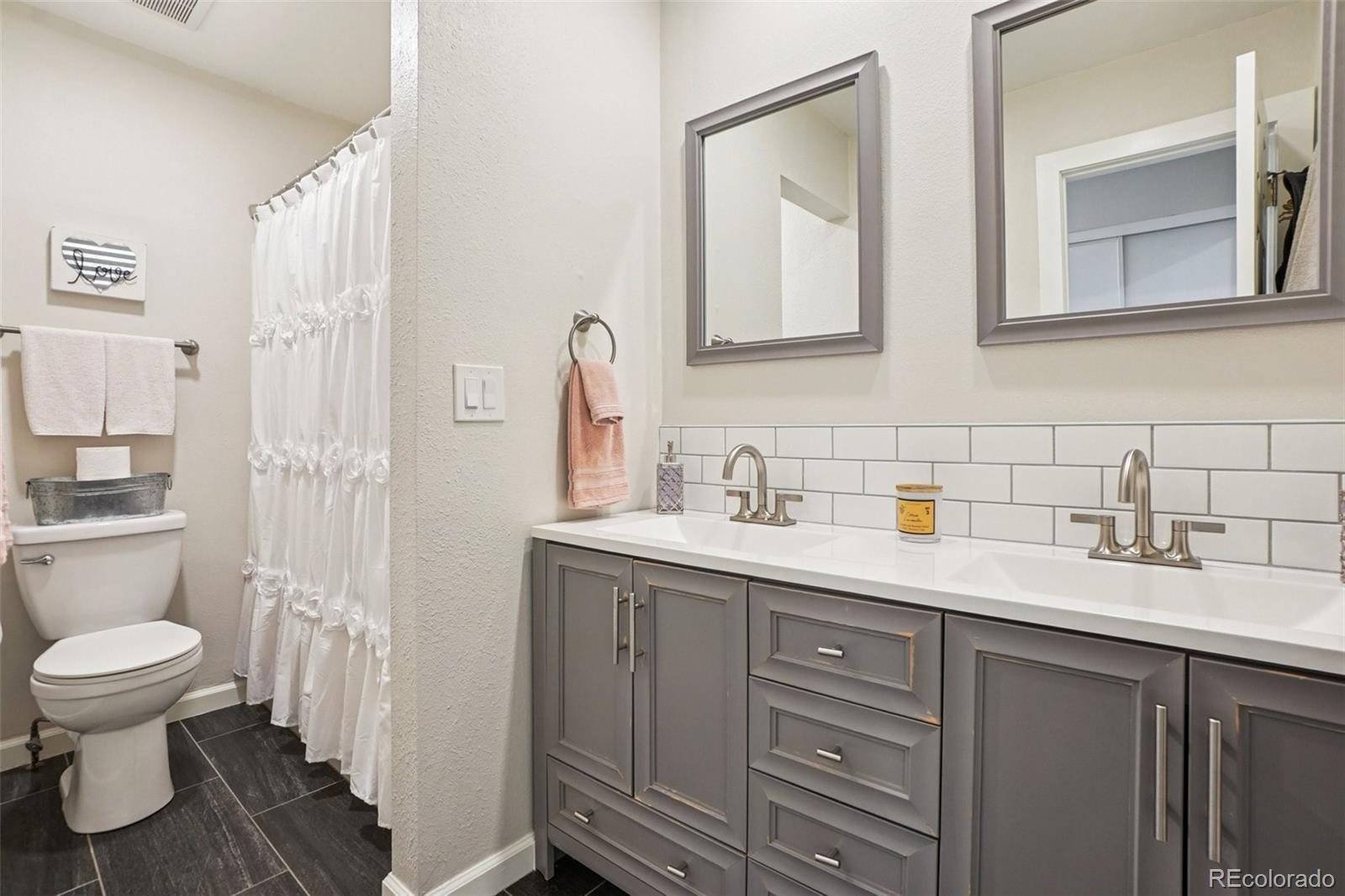 MLS Image #26 for 7995 e mississippi avenue,denver, Colorado