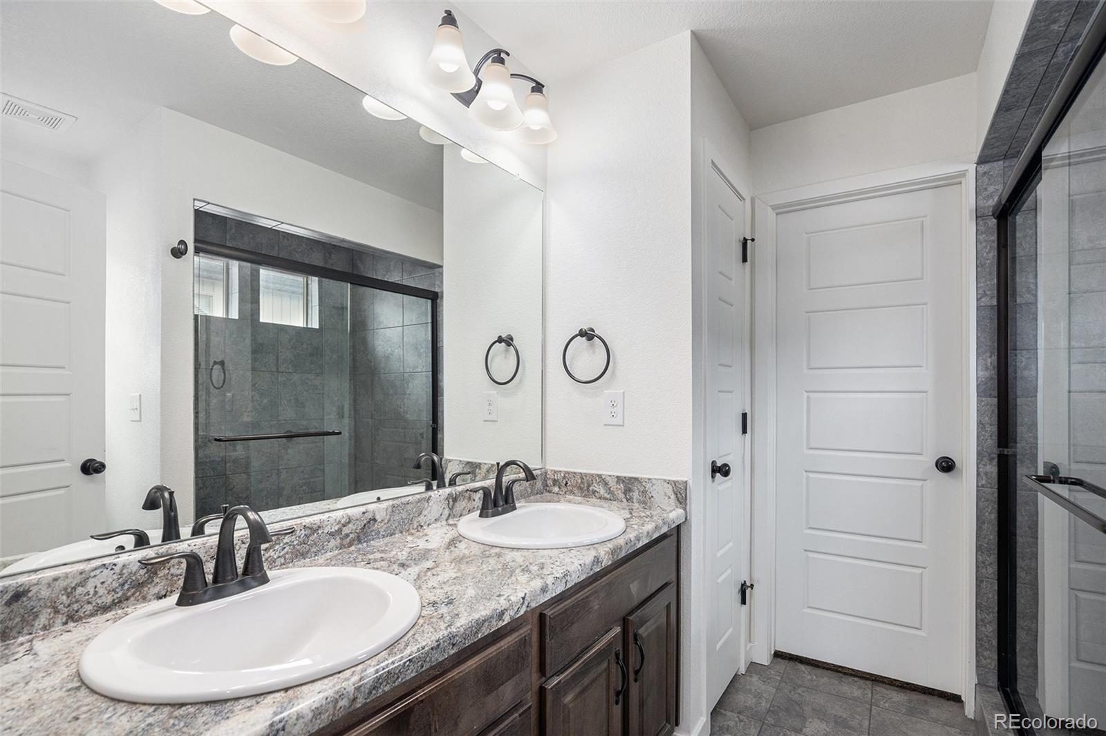 MLS Image #15 for 19096 e 55th avenue,denver, Colorado