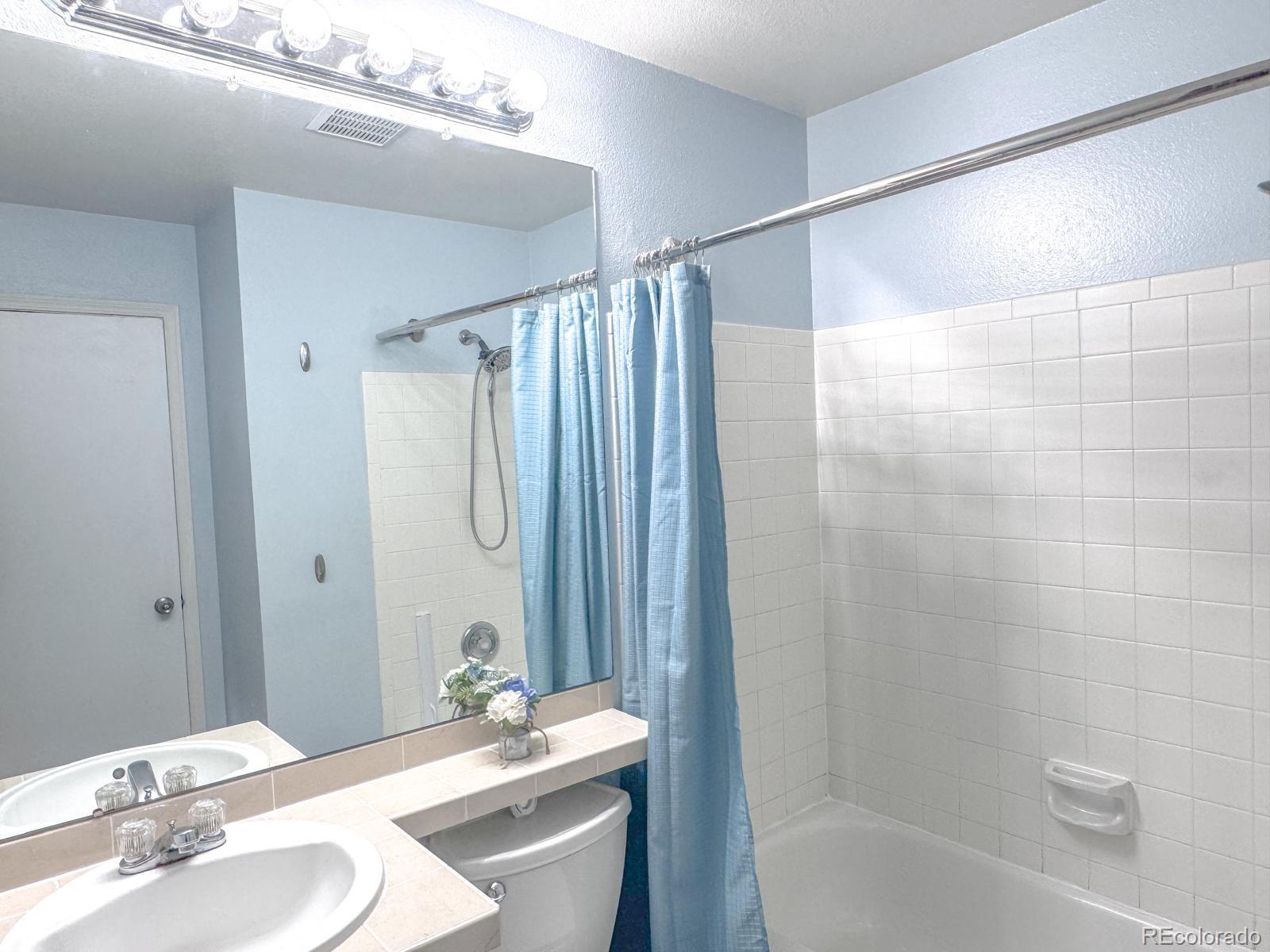 MLS Image #5 for 15475 e louisiana avenue ,aurora, Colorado