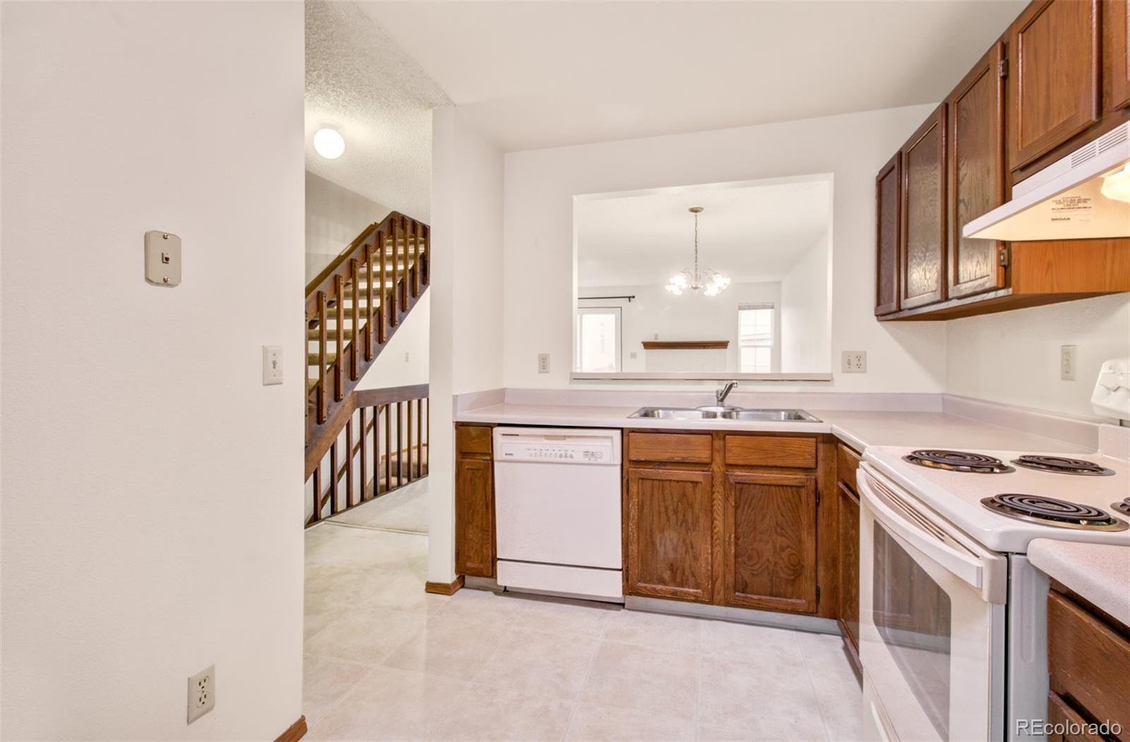 MLS Image #7 for 6030  colony circle,colorado springs, Colorado
