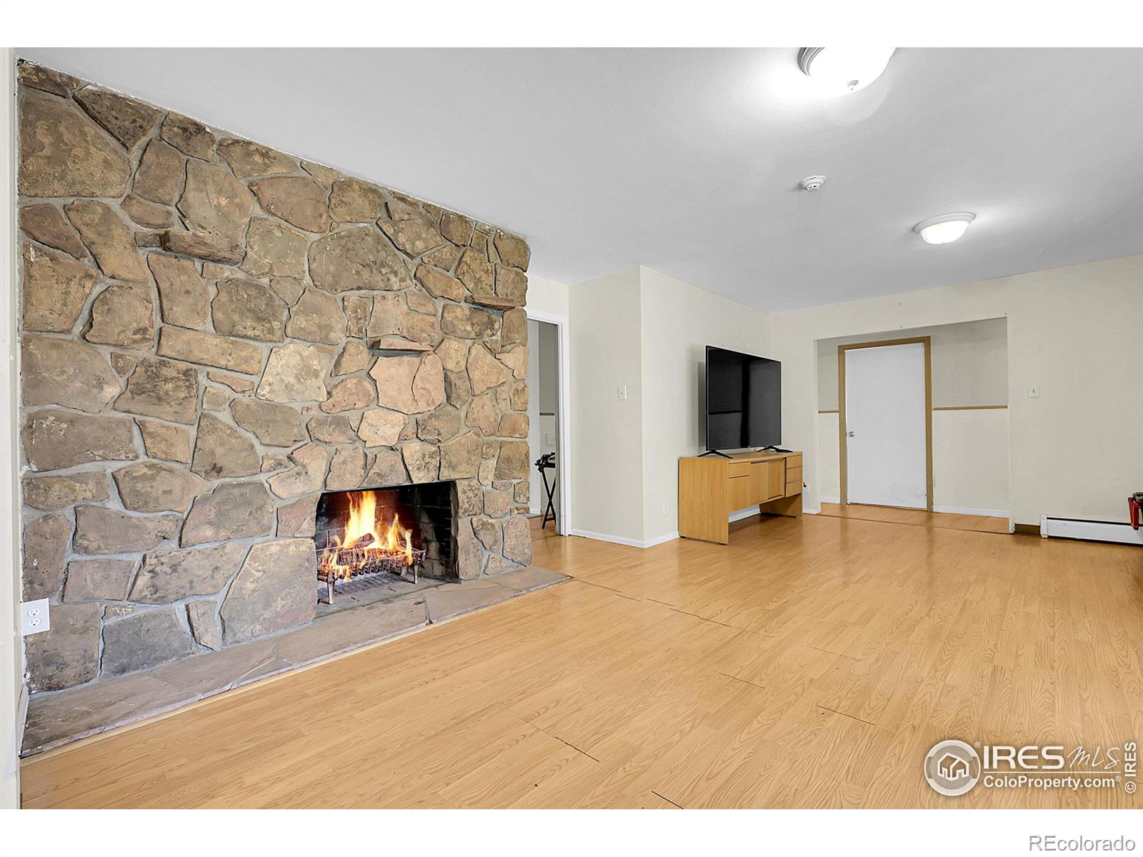 MLS Image #10 for 6524 e alaska drive,denver, Colorado