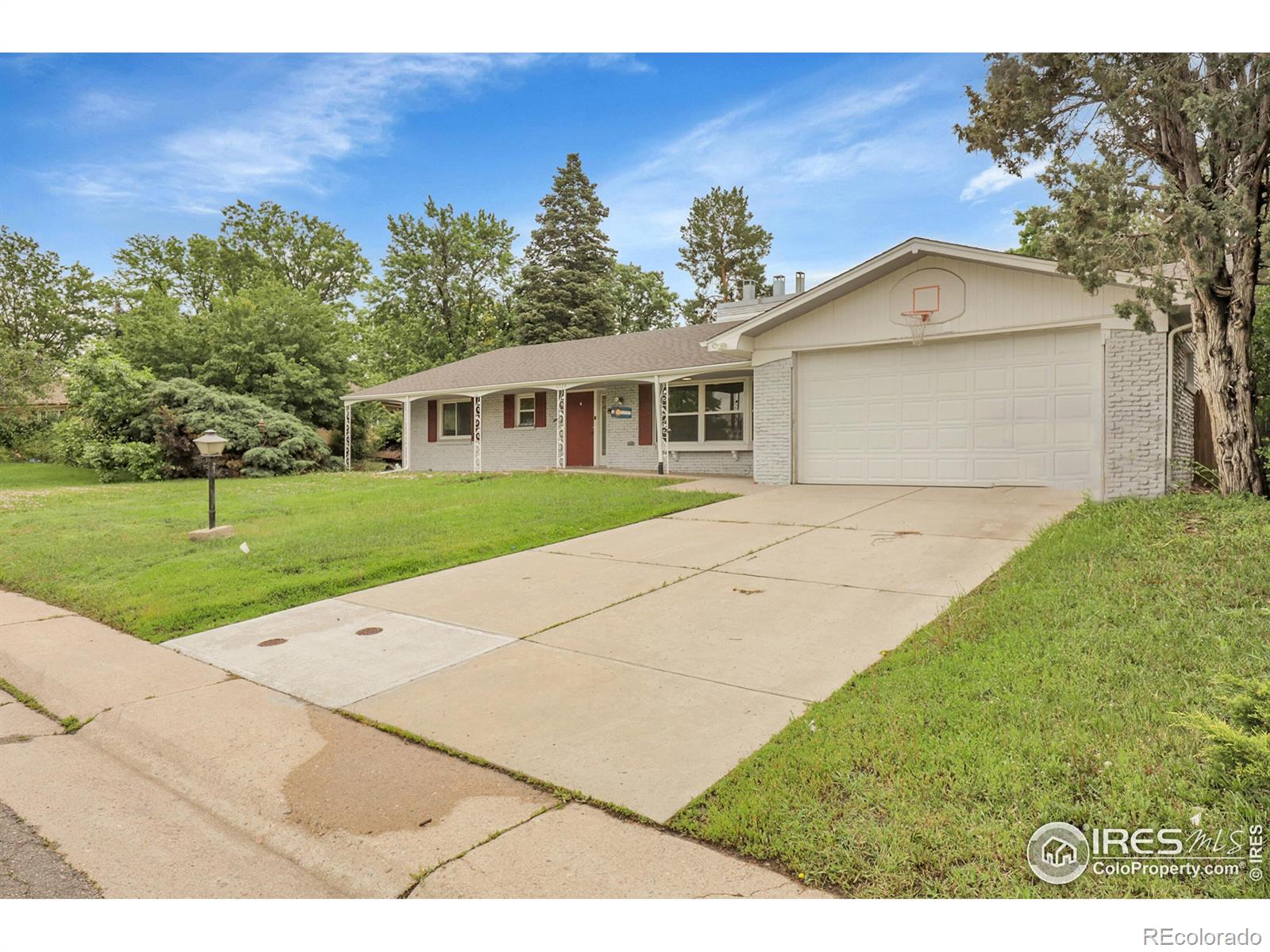 MLS Image #3 for 6524 e alaska drive,denver, Colorado