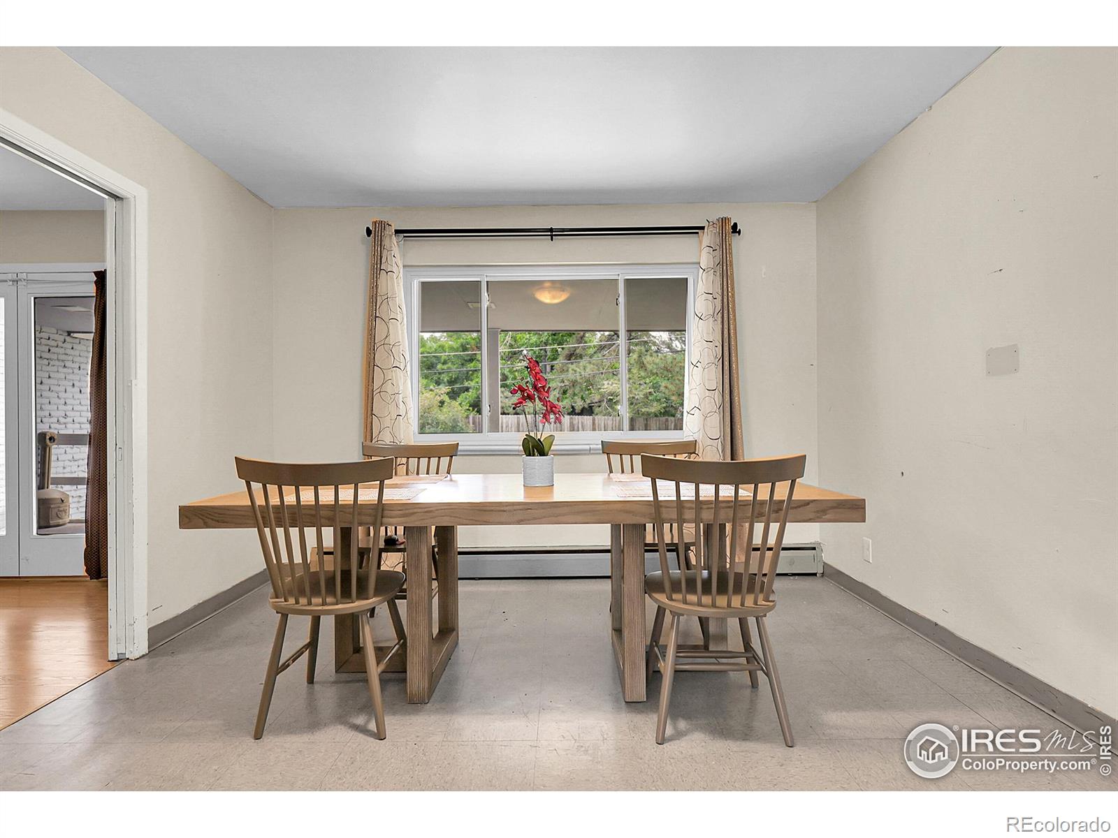 MLS Image #8 for 6524 e alaska drive,denver, Colorado
