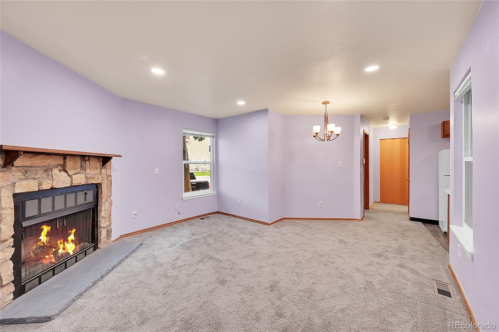 MLS Image #3 for 922 s dearborn way,aurora, Colorado