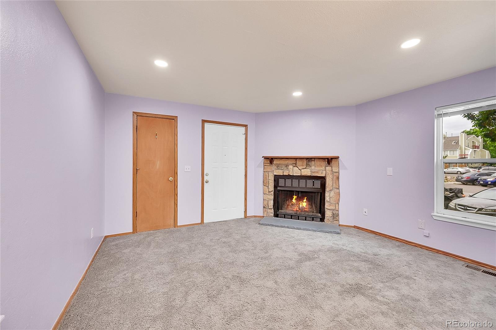 MLS Image #4 for 922 s dearborn way,aurora, Colorado