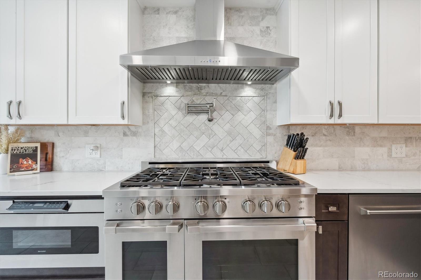 MLS Image #17 for 2664  forest street,denver, Colorado
