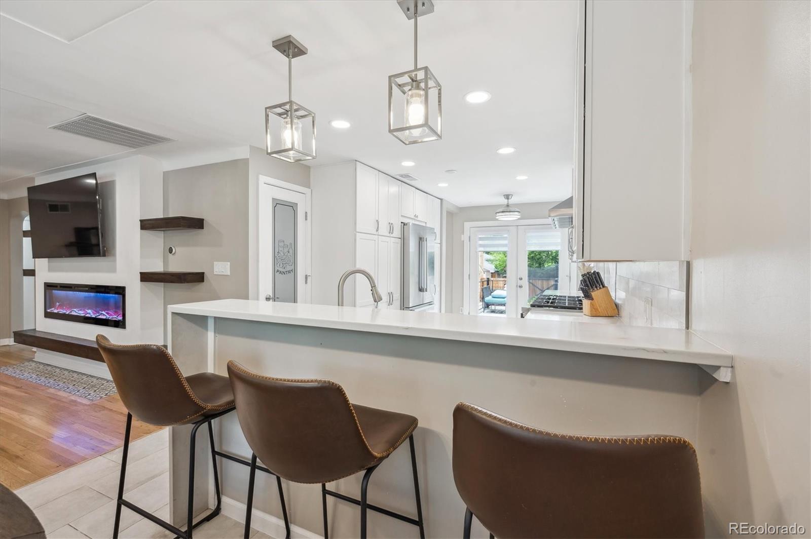 MLS Image #9 for 2664  forest street,denver, Colorado