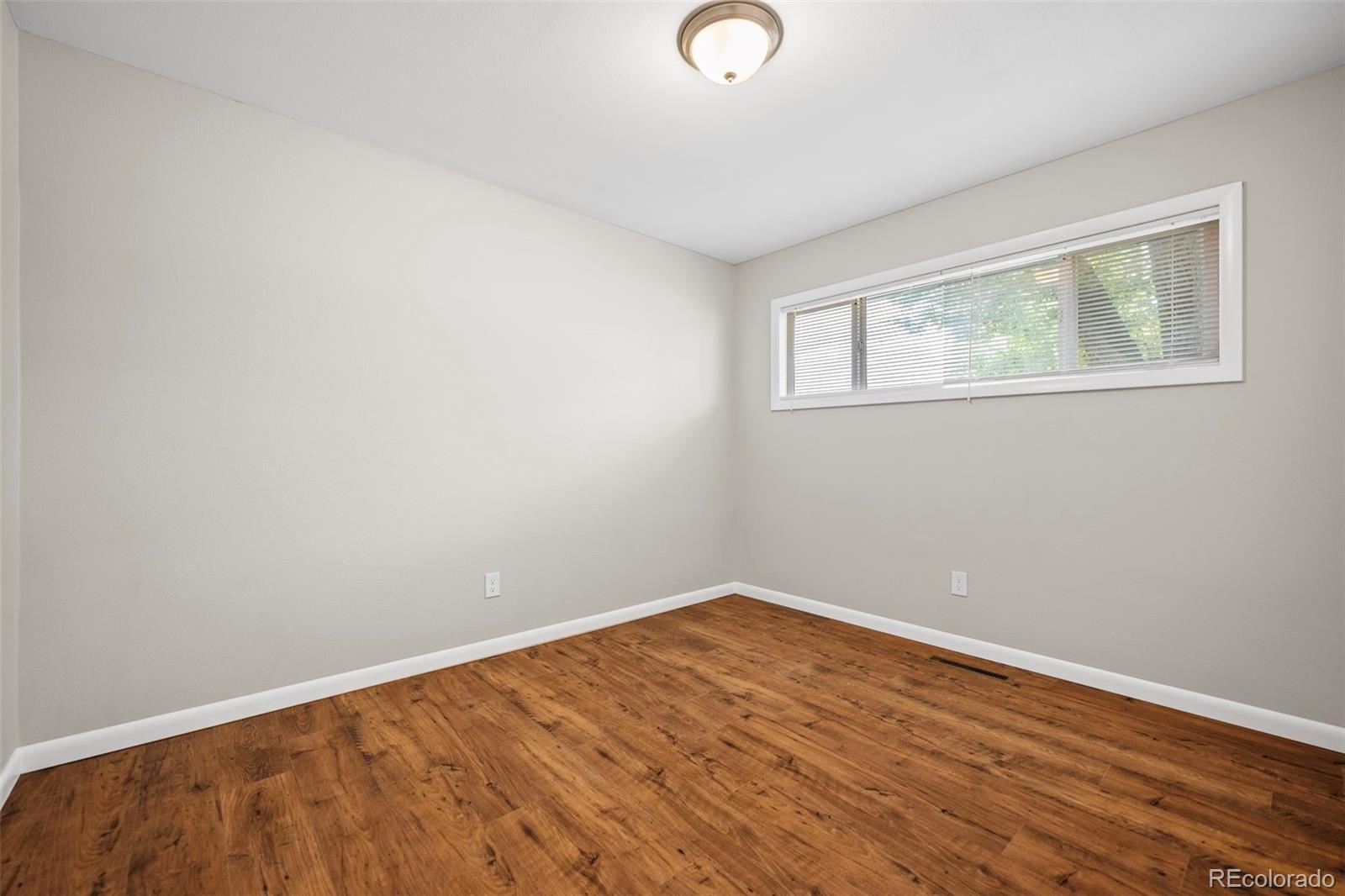 MLS Image #13 for 213  sumac drive,colorado springs, Colorado