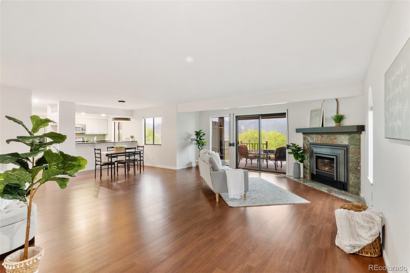 MLS Image #10 for 942  fontmore road,colorado springs, Colorado