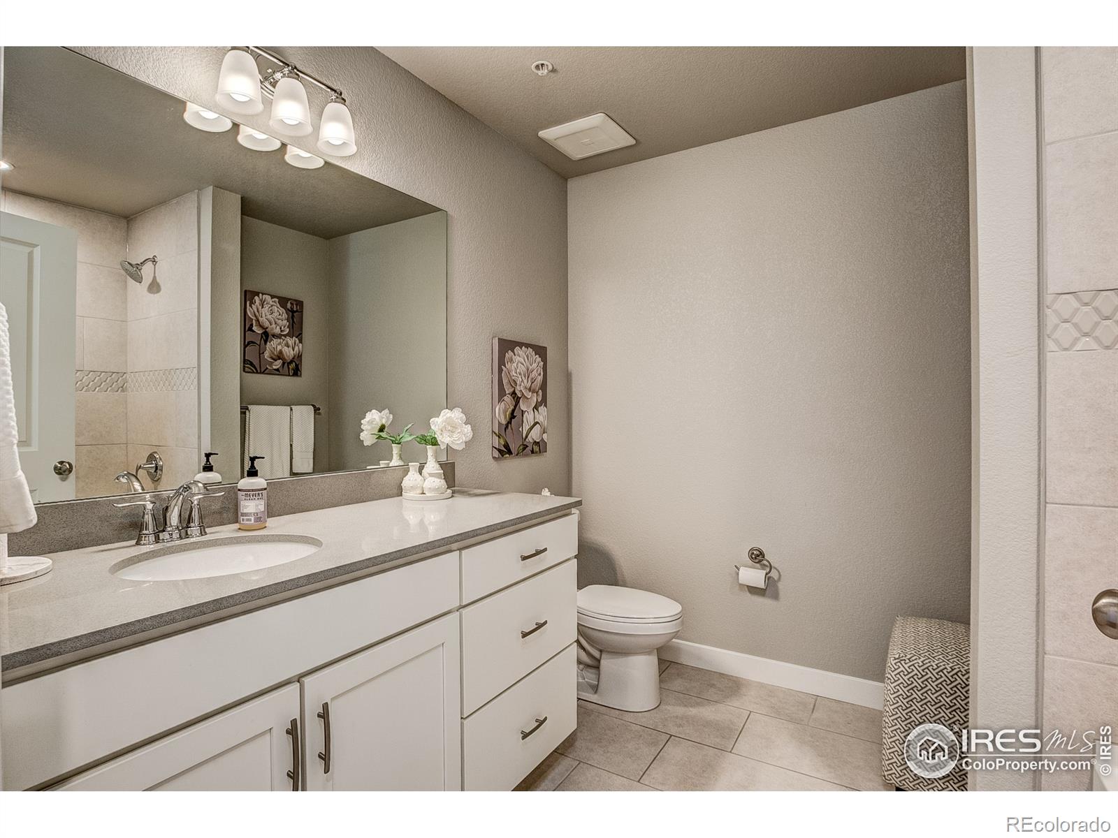 MLS Image #12 for 410  high point drive,longmont, Colorado