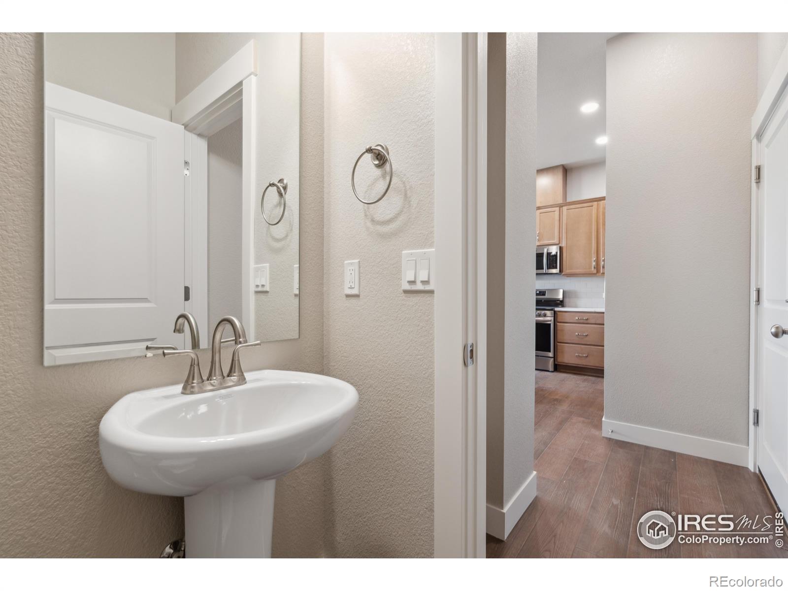 MLS Image #4 for 4183  trapper lake drive,loveland, Colorado