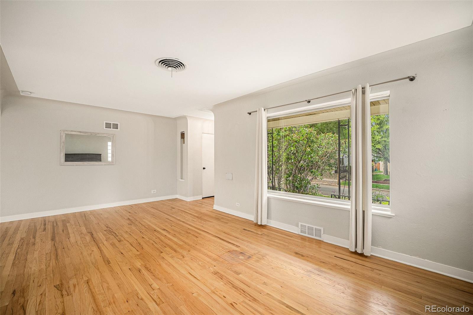 MLS Image #12 for 2526 w 39th avenue,denver, Colorado