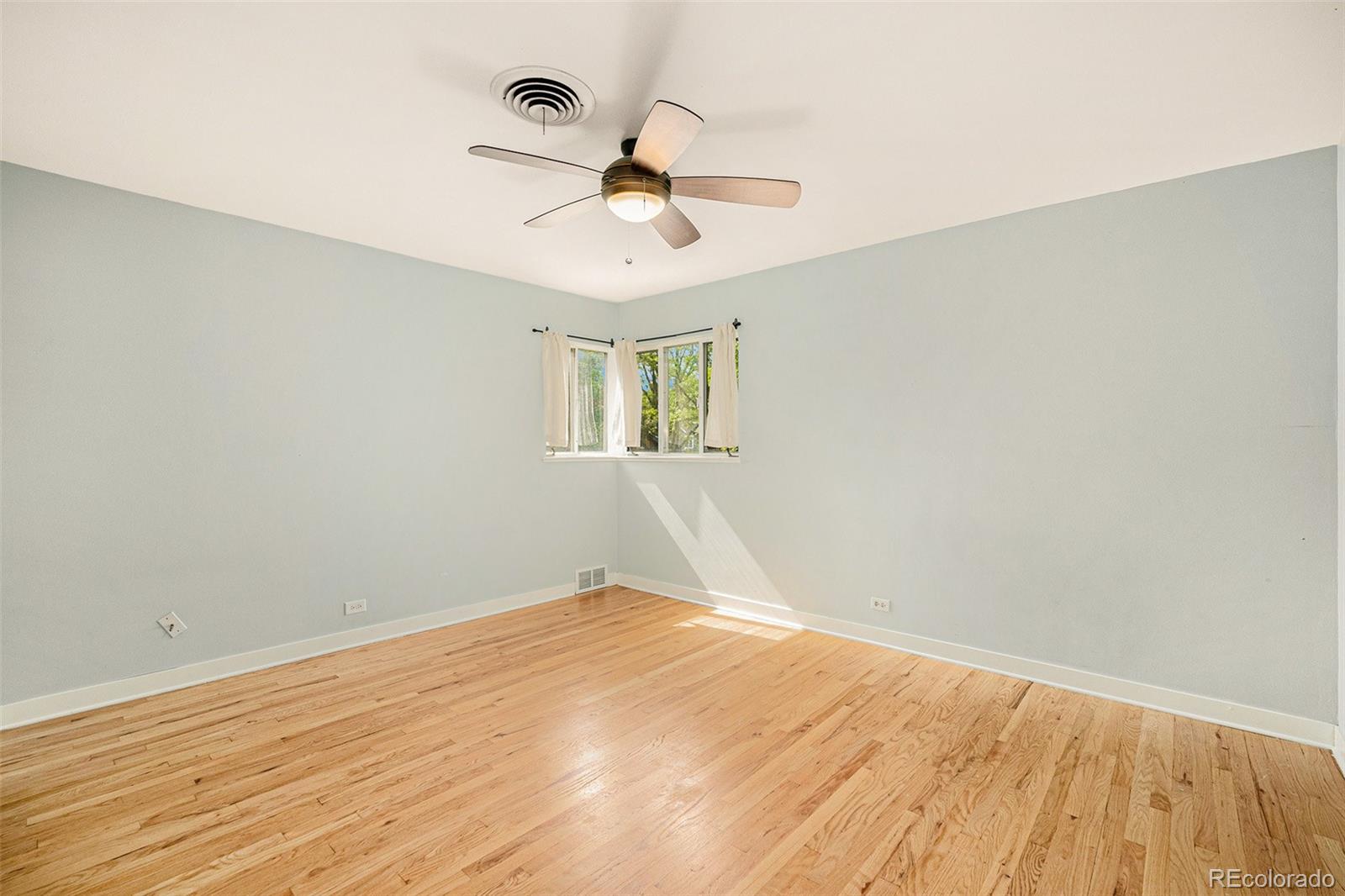 MLS Image #9 for 2526 w 39th avenue,denver, Colorado