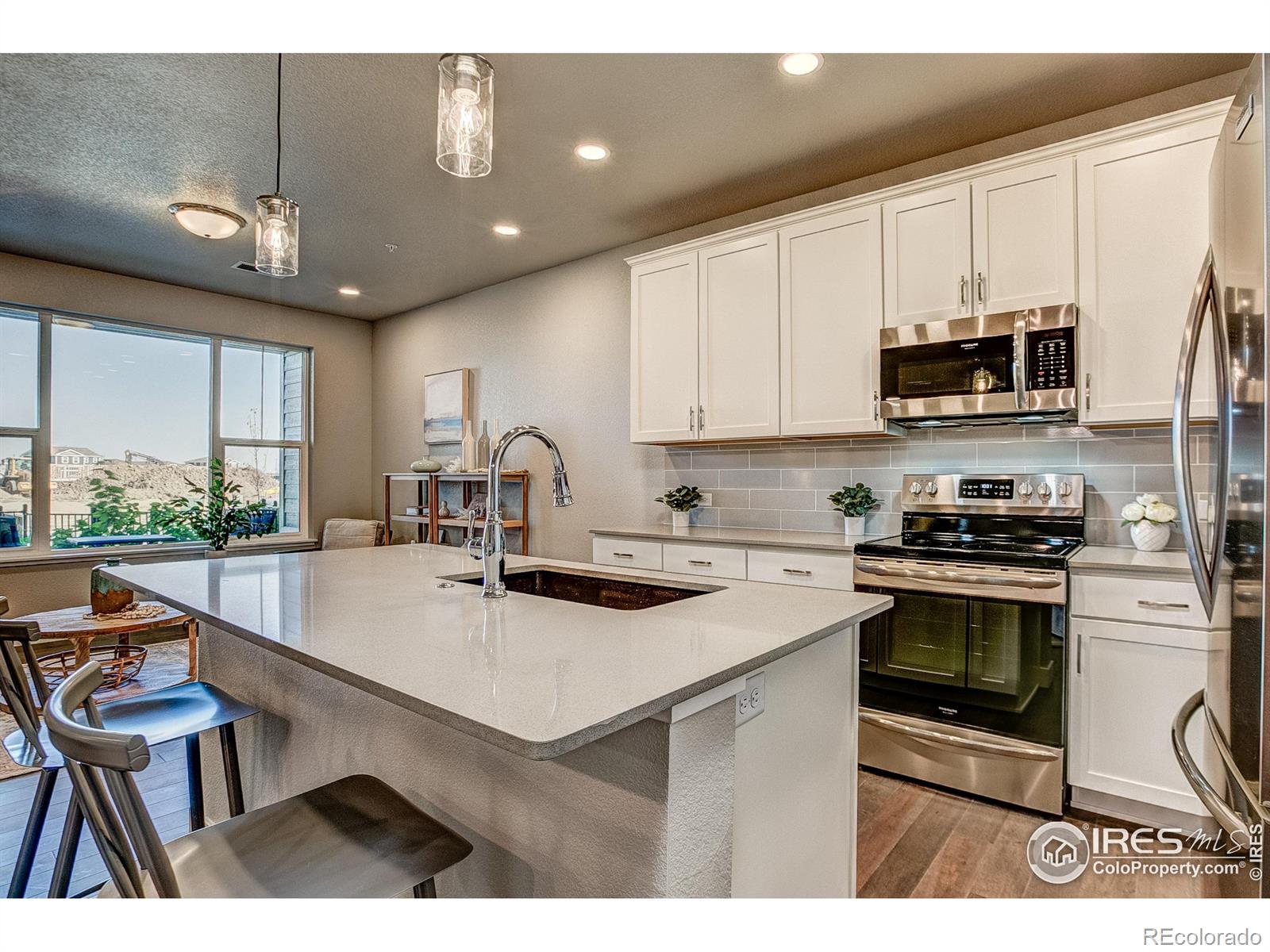 MLS Image #11 for 4144  south park drive,loveland, Colorado