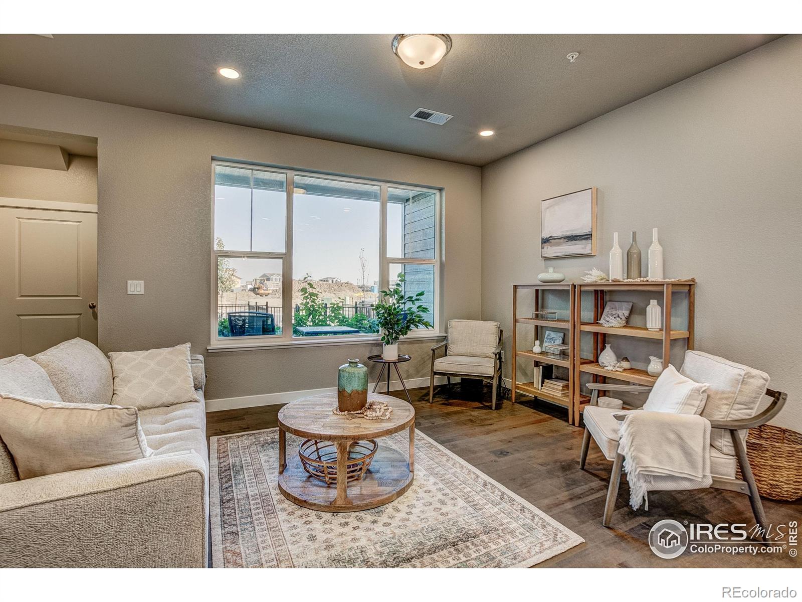 MLS Image #8 for 4144  south park drive,loveland, Colorado