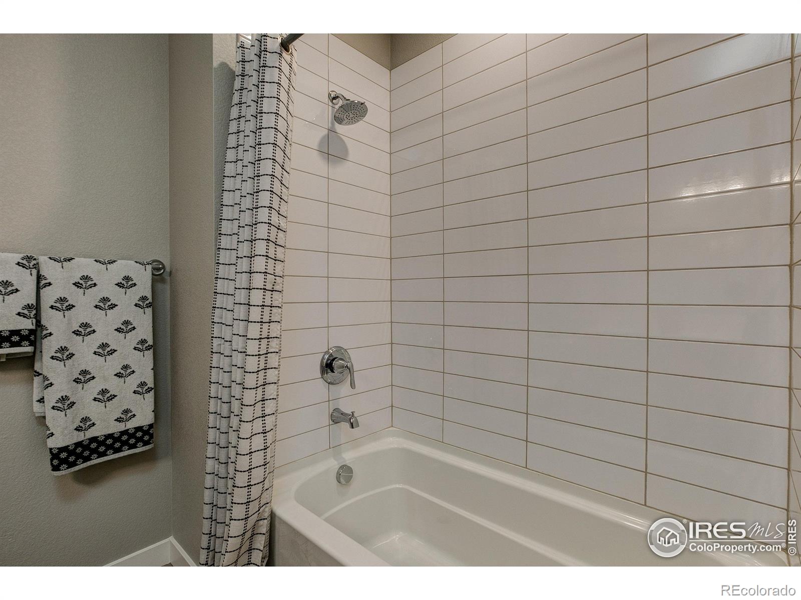 MLS Image #18 for 4160  south park drive,loveland, Colorado