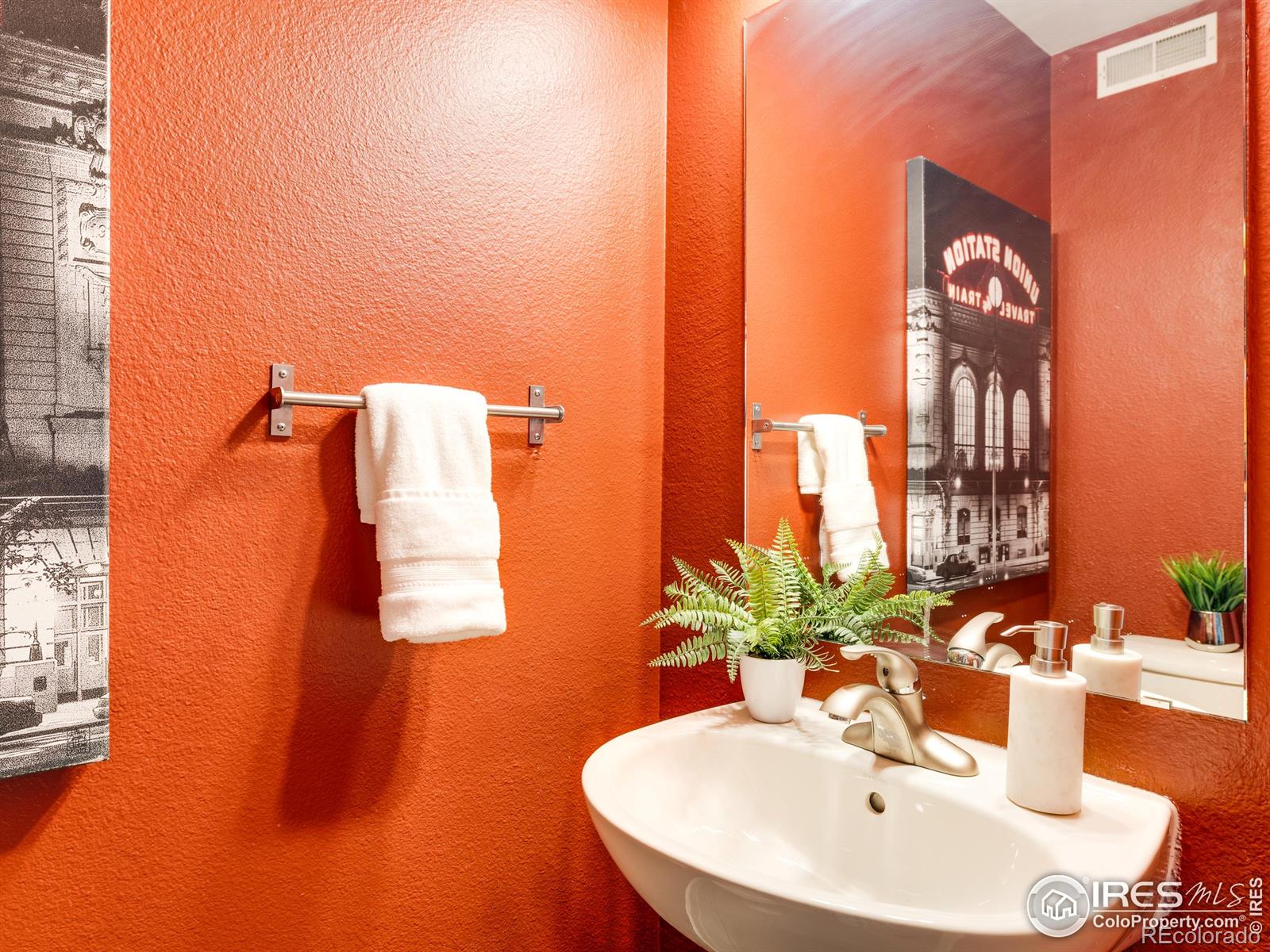 MLS Image #14 for 4800  osage drive,boulder, Colorado