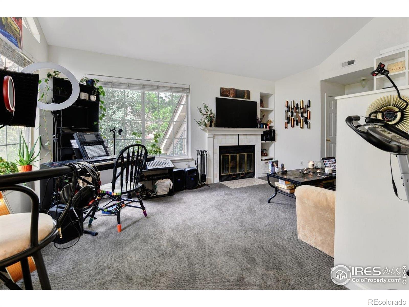 MLS Image #12 for 4887  white rock circle,boulder, Colorado