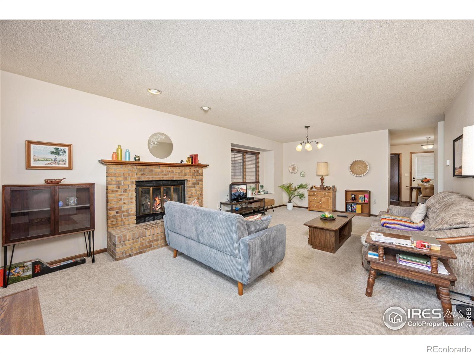 MLS Image #3 for 3029  aspen drive,loveland, Colorado