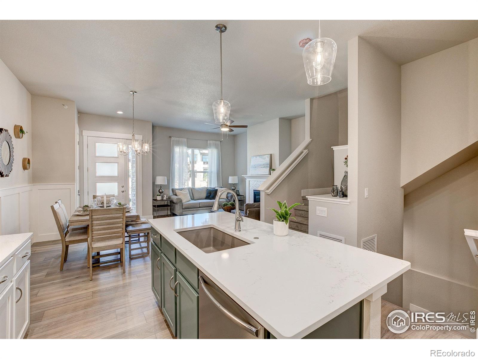 MLS Image #3 for 218  high point drive,longmont, Colorado