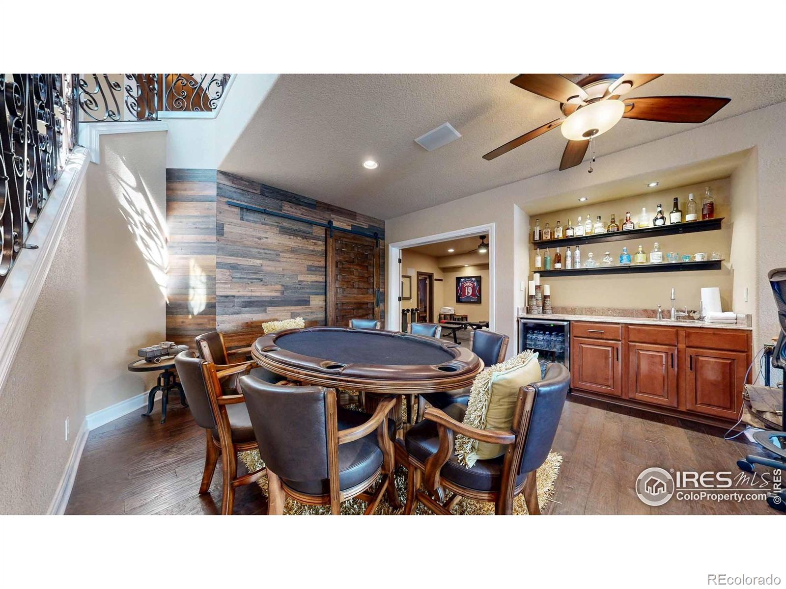 MLS Image #23 for 672  split rock drive,loveland, Colorado