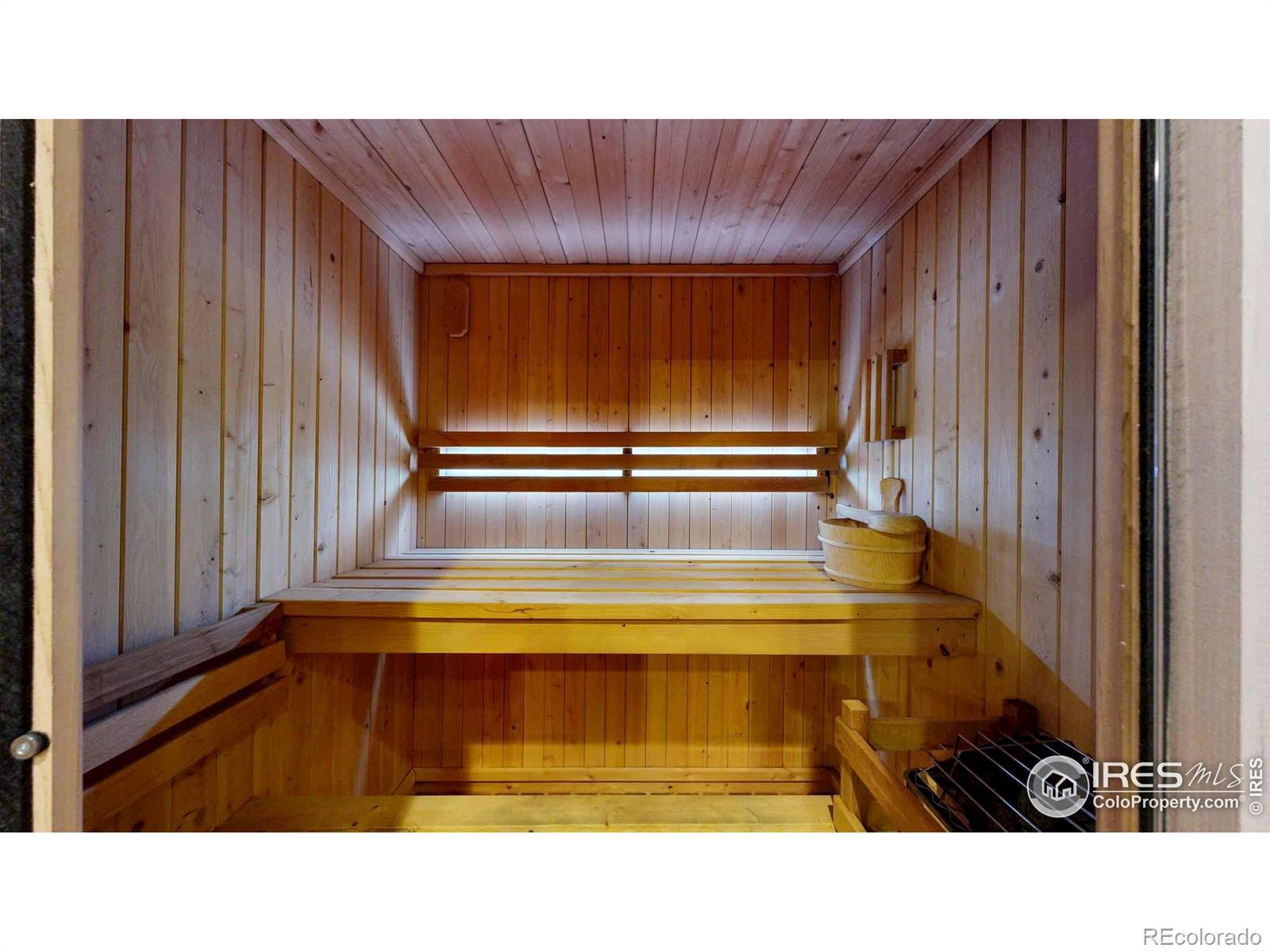 MLS Image #28 for 672  split rock drive,loveland, Colorado