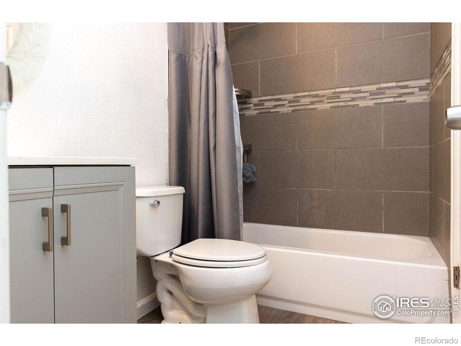 MLS Image #6 for 15532 e pacific place,aurora, Colorado