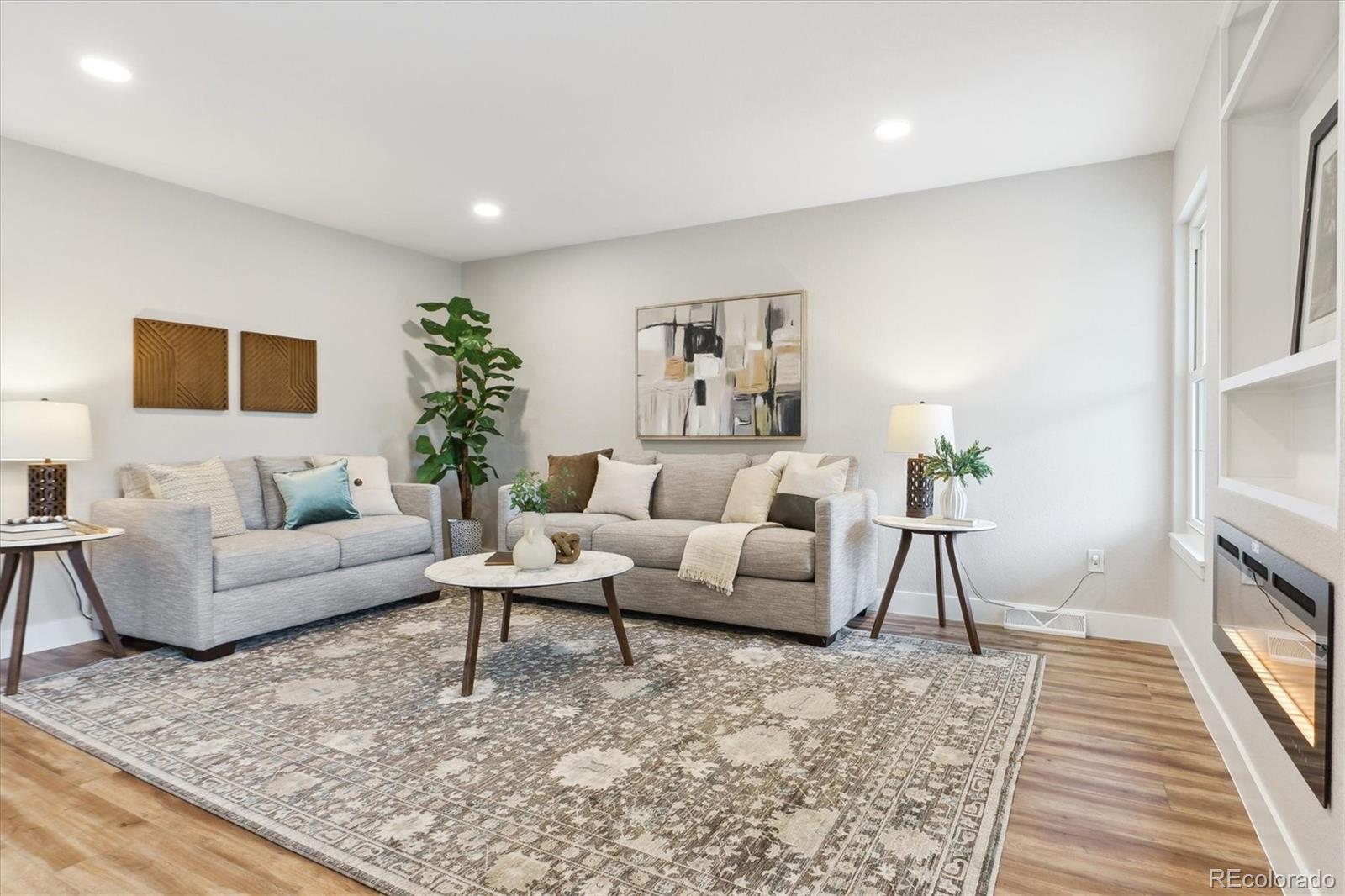 MLS Image #4 for 5553 s datura street,littleton, Colorado