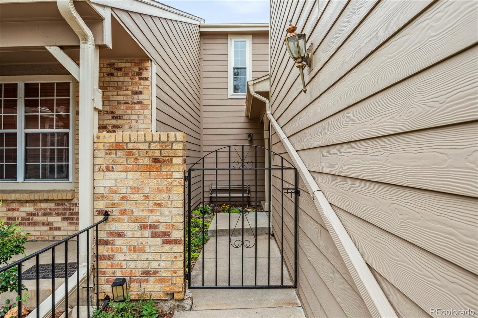 MLS Image #39 for 14121 e baltic place,aurora, Colorado