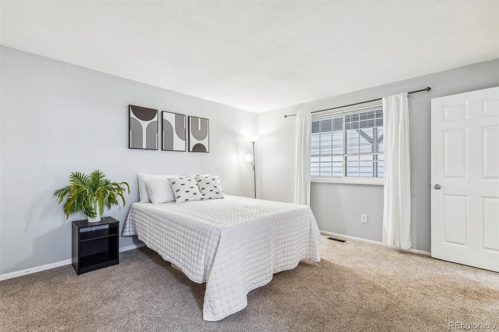 MLS Image #6 for 14121 e baltic place,aurora, Colorado