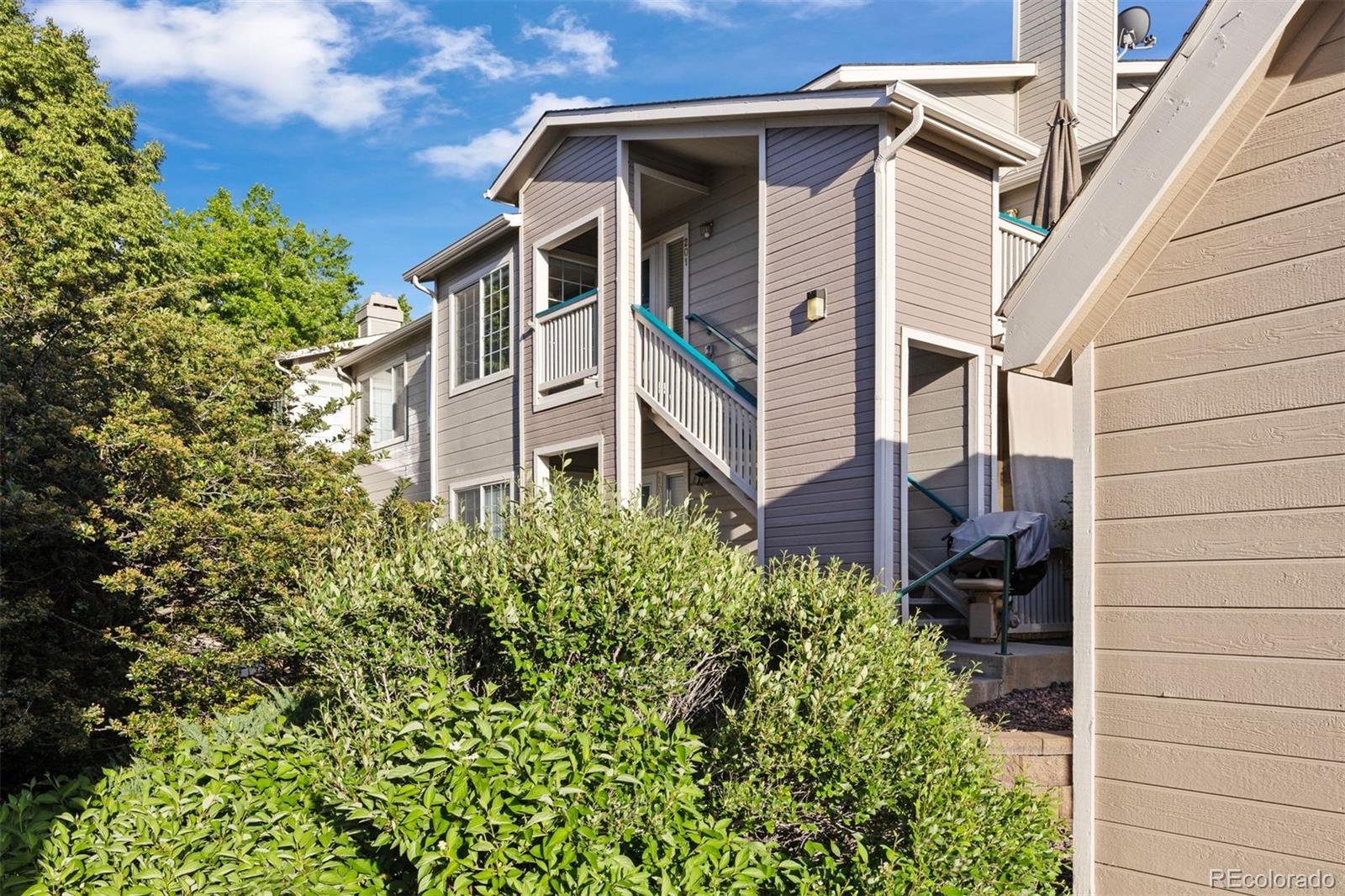 MLS Image #1 for 3857  mossy rock drive,highlands ranch, Colorado