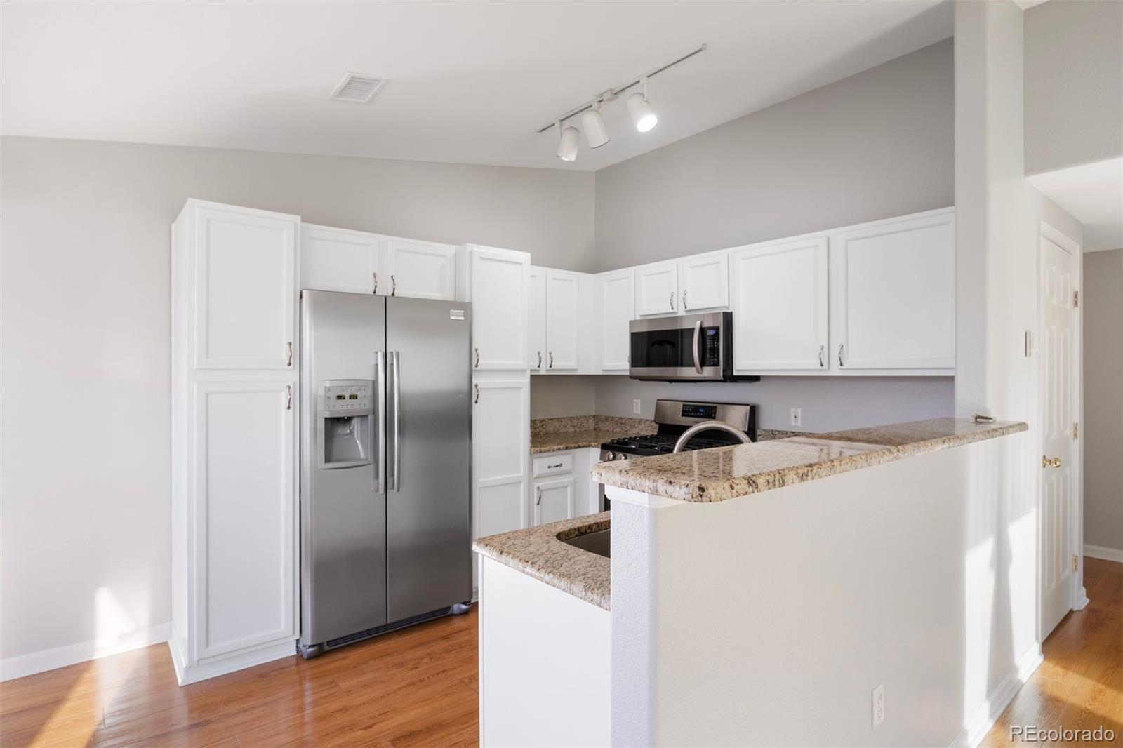 MLS Image #4 for 3857  mossy rock drive,highlands ranch, Colorado