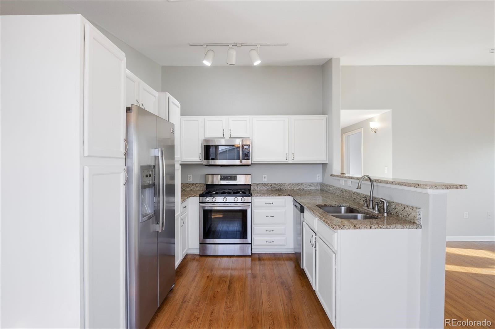 MLS Image #5 for 3857  mossy rock drive,highlands ranch, Colorado