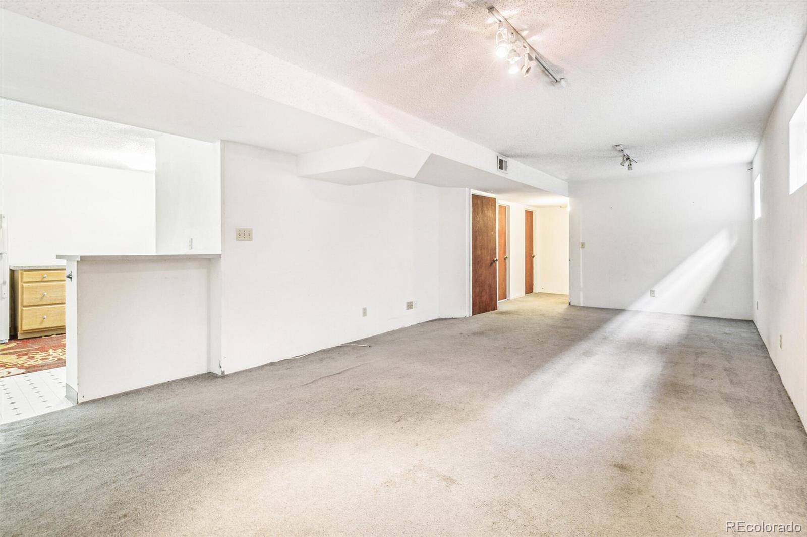 MLS Image #27 for 1457 s franklin street,denver, Colorado