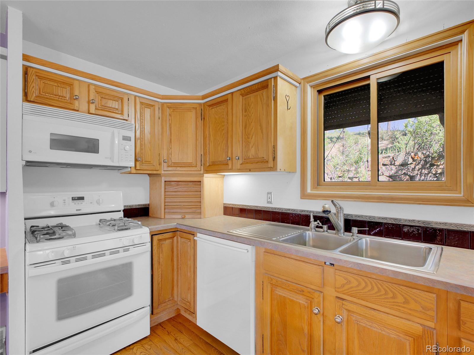 MLS Image #14 for 5336  high road,evergreen, Colorado