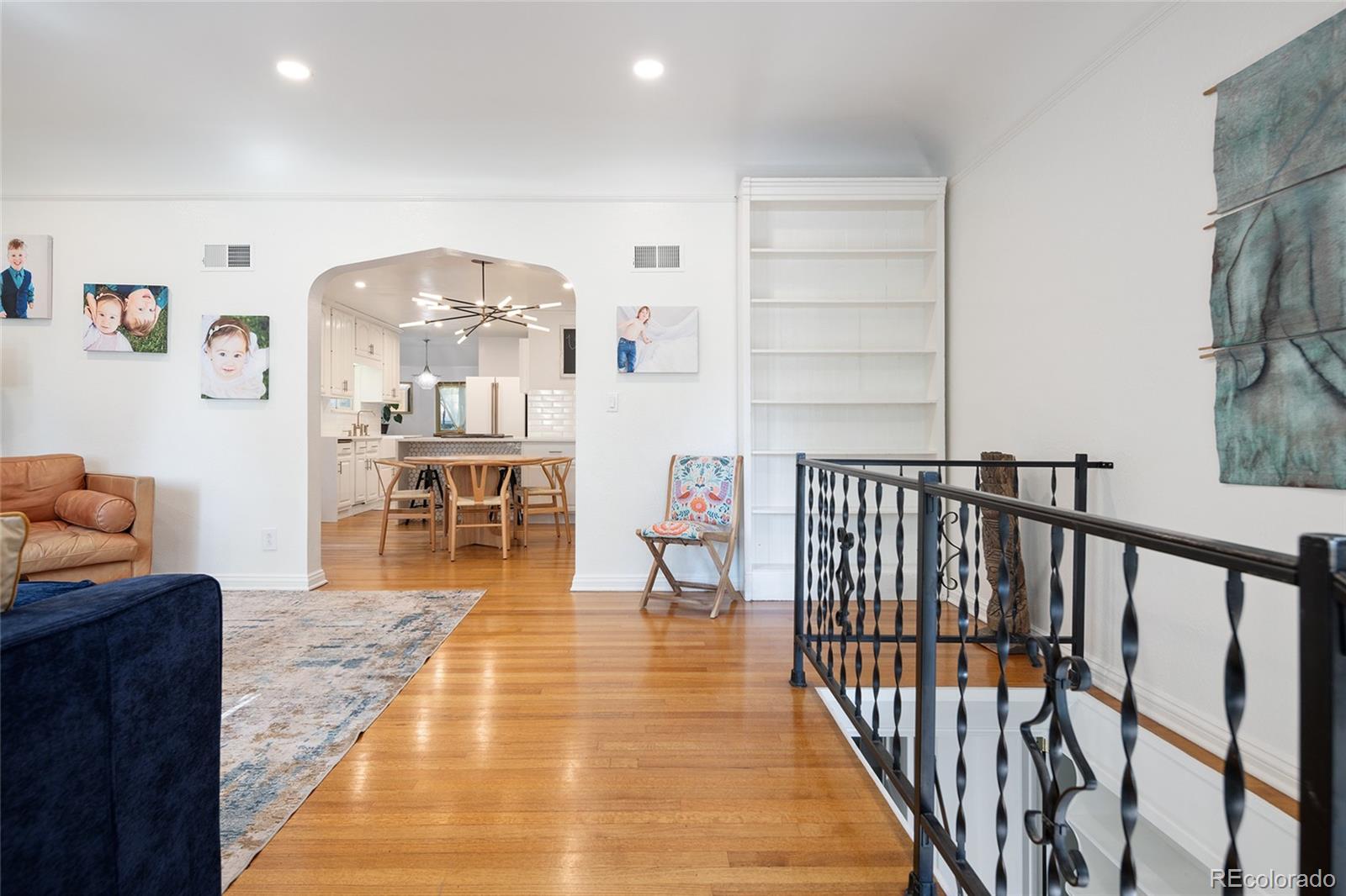 MLS Image #12 for 1661  oneida street,denver, Colorado