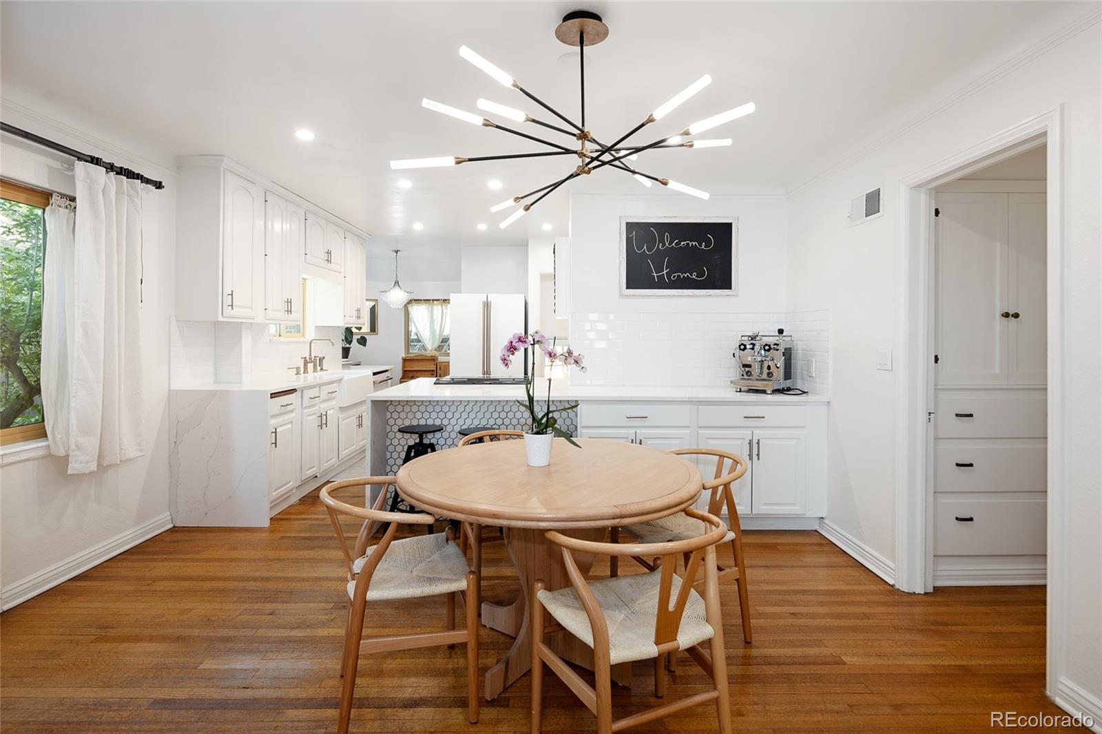 MLS Image #20 for 1661  oneida street,denver, Colorado