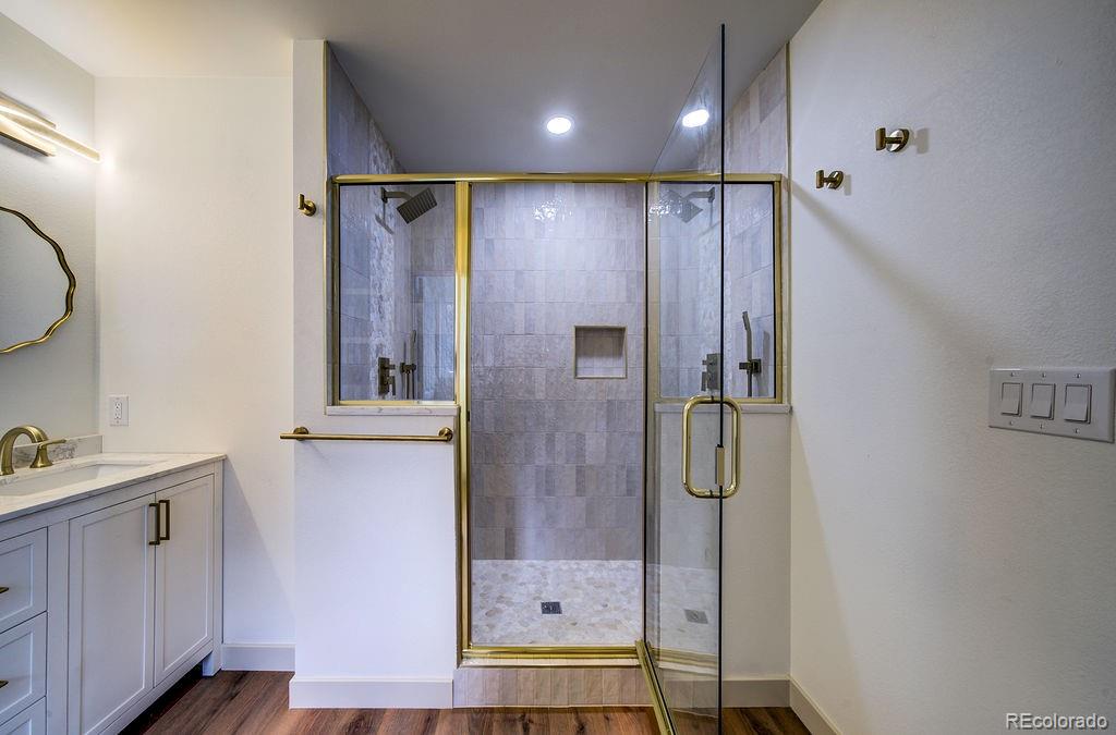 MLS Image #18 for 1815 s monroe street,denver, Colorado