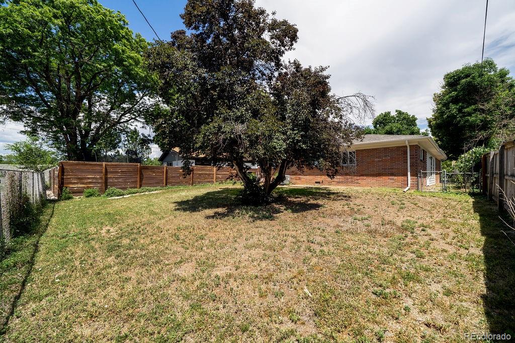 MLS Image #5 for 1815 s monroe street,denver, Colorado