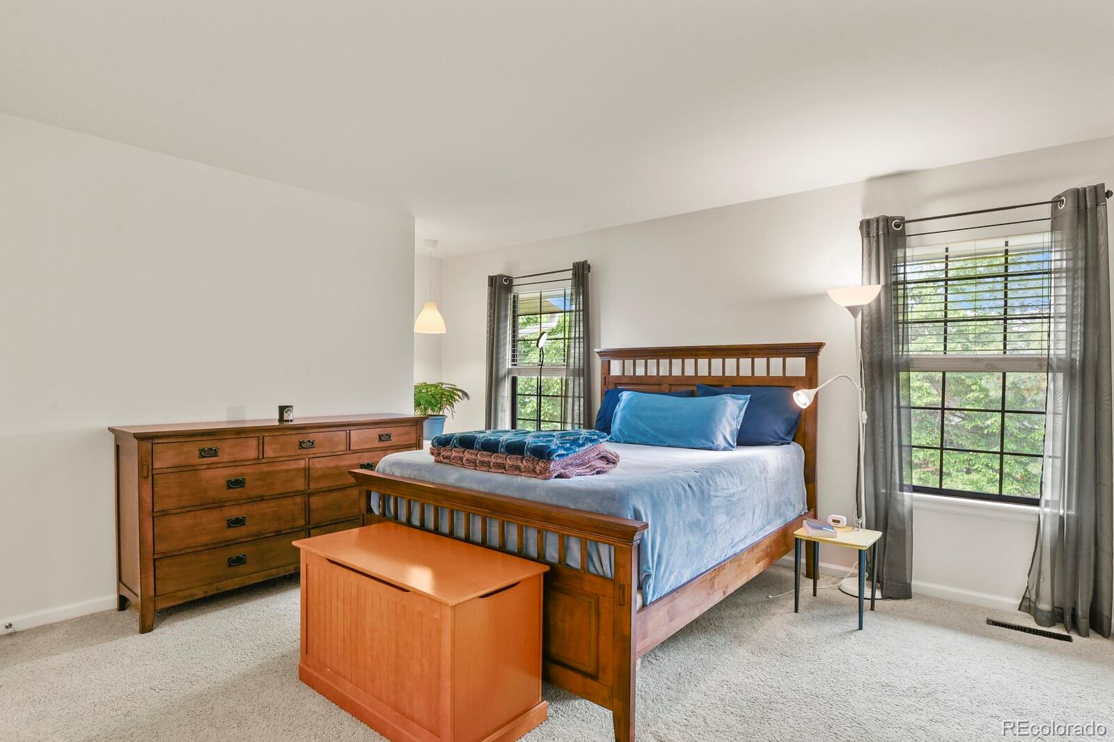 MLS Image #16 for 10310 e jewell avenue,aurora, Colorado